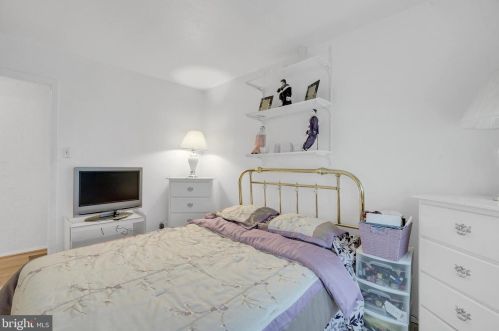 2 Nevada Ln, Willingboro NJ  08046-1315 exterior