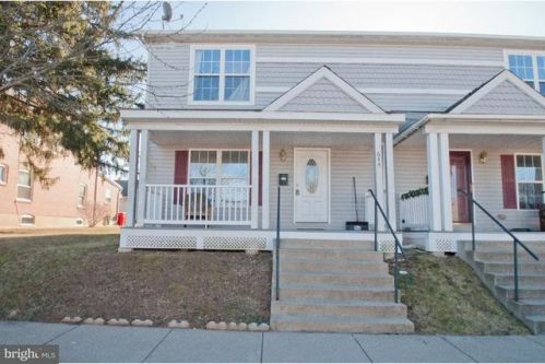 644 Spruce St, Pottstown PA  19464-4624 exterior