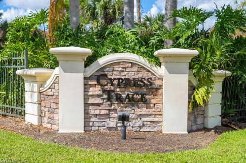 2770 Cypress Trace Cir, Naples FL  34119-8566 exterior