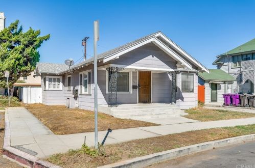 355 Colorado Pl, Long Beach, CA 90814-2325