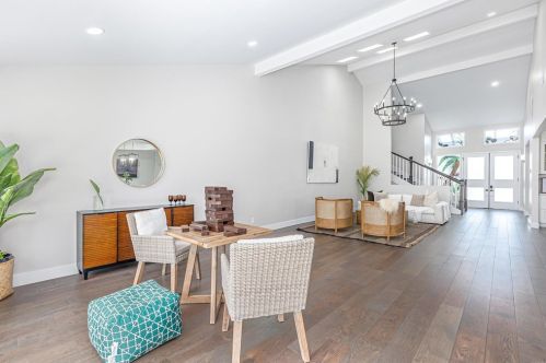 1213 Via Mil Cumbres, Solana Beach CA  92075-1726 exterior