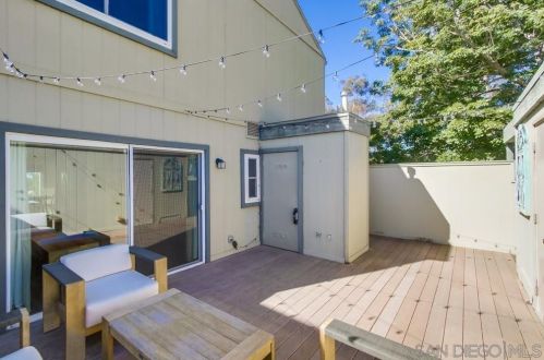 10503 Caminito Sopadilla, San Diego CA  92131-1721 exterior