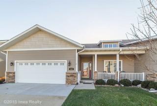 1560 Holiday Crest Cir, Waukee, IA 50263-8413