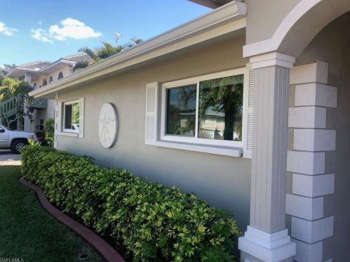 7874 Buccaneer Dr, Fort Myers Beach, FL 33931-5004