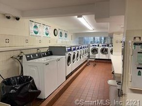 91 Strawberry Hill Ave, Stamford CT  06902-2762 exterior
