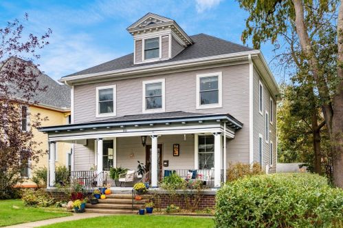 1016 Sunset Ave, Zanesville, OH 43701-3038
