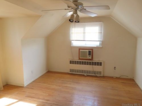 231 Carman Ave, East Rockaway NY  11518-1737 exterior