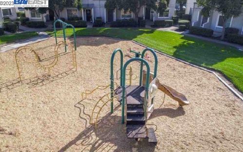 4226 Comet Cir, Union City CA  94587-4026 exterior