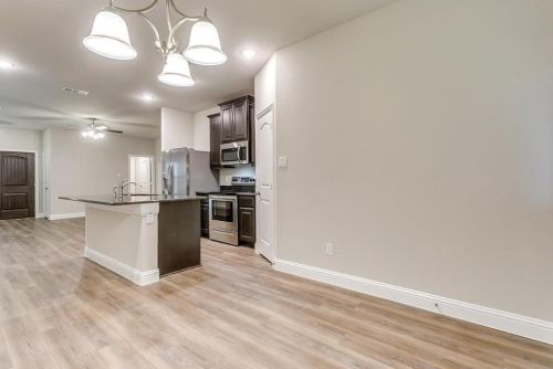 6423 Graceland Dr, Greenville TX  75402 exterior