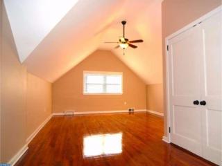 4122 Ferry Rd, Gardenville, PA