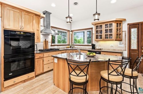 3629 Midway Rd, Duluth MN  55810-9577 exterior