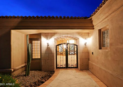 8242 Soaring Eagle Way, Scottsdale AZ 85266-1627 exterior