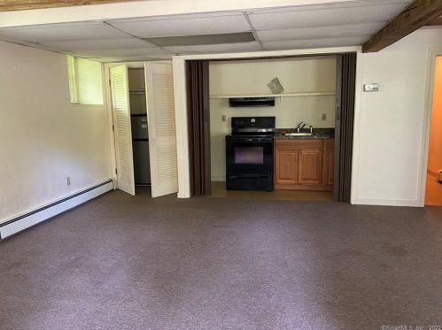 720 Town Hill Rd, New Hartford, CT 06057-2617