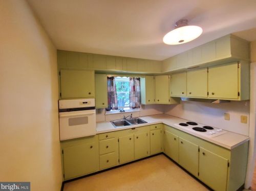 101 Jefferson St, Schuylkill Haven PA  17972-2011 exterior