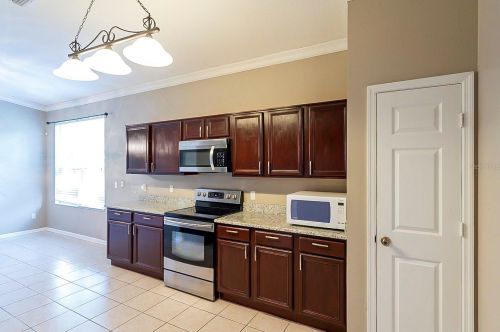 305 Englenook Dr, De Bary FL  32713-3241 exterior