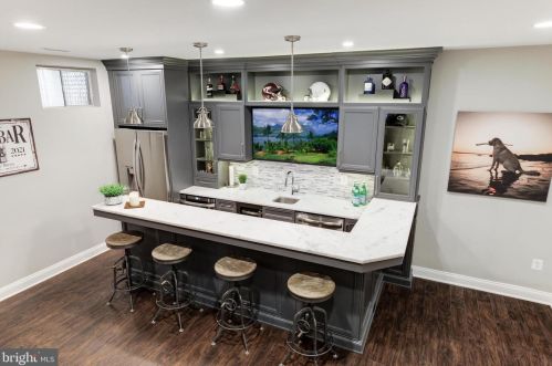 18506 Pelicans Nest Way, Leesburg VA  20176-3963 exterior