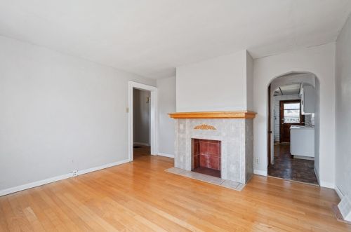 125 Blackhawk St, Pittsburgh PA  15218-2321 exterior