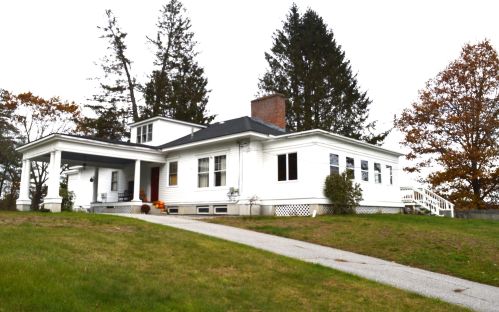 95 Elm St, Unity NH  03773-2109 exterior