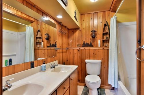 18995 Frels Rd, Cable WI  54821-3502 exterior