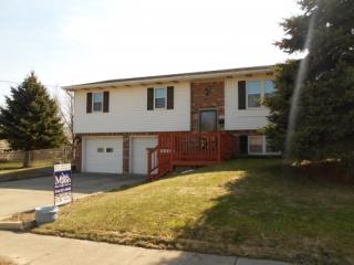 401 Boothby Dr, Girard, PA 16417-1209