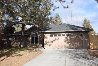 2086 Red Rock Ln, Bend, OR 97701-6533