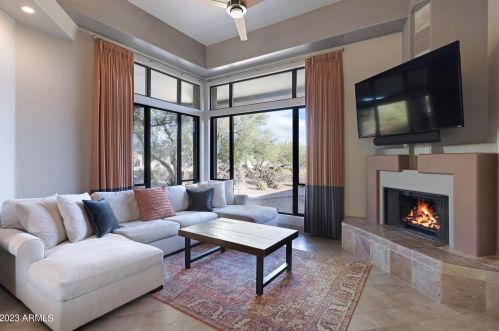 8118 Saddle Horn Rd, Scottsdale, AZ 85255-2151