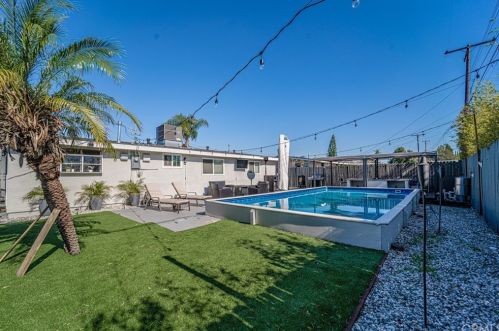 230 Devanah St, Covina CA  91722-1622 exterior