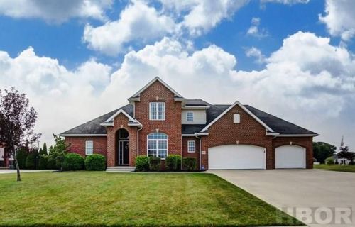 8361 Ash Ridge Ln, Findlay, OH 45840-8025