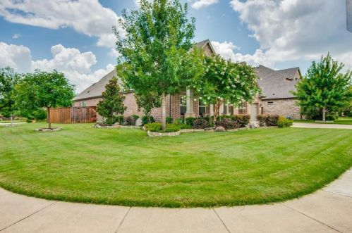 5512 Rosena Trl, Lewisville TX  75028-4328 exterior