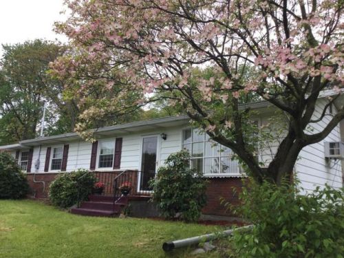191 Sunrise Ave, Larksville, PA 18651-4652