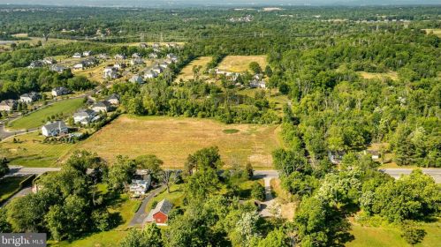 2564 Skippack Pike, Lansdale PA exterior