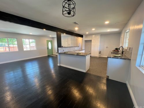 1167 Michigan Ave, Beaumont CA  92223-1966 exterior