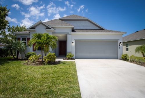 5200 Wisk Fern Cir, Fort Pierce, FL 34986-4366