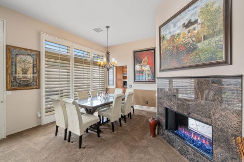 21 Florentina Dr, Rancho Mirage CA  92270-4804 exterior