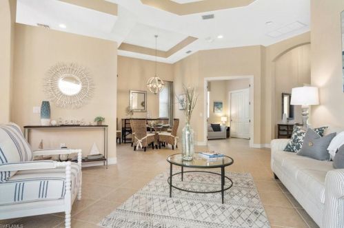 6501 Caldecott Dr, Naples FL  34113-3196 exterior