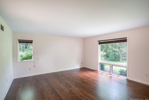 14 Turtle Back Rd, New Canaan CT  06840-2618 exterior