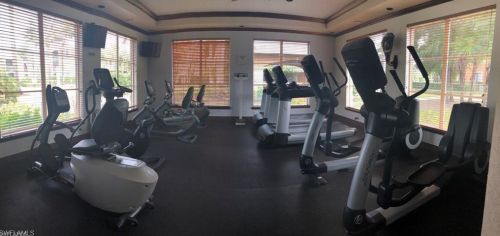 1205 Reserve Way, Naples, FL 34105-3813
