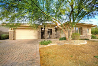 15812 Bonitos Dr, Goodyear, AZ 85395-7570