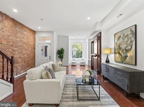 140 S St, Washington, DC 20001-1130