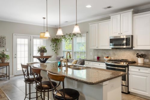 1654 Sparkleberry Ln, Johns Island SC  29455-3814 exterior