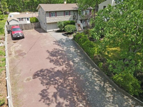 43 Madeline Rd, Panamoka NY  11961-2943 exterior