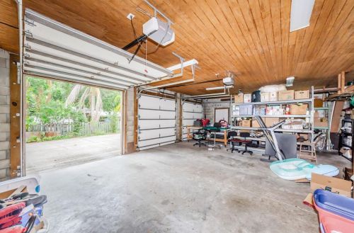 4832 Sunset Blvd, Port Richey FL  34668-6443 exterior