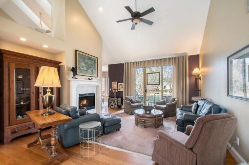 1540 Lake George Dr, Mishawaka IN  46545-4065 exterior