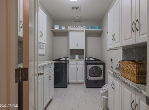 4753 Fallen Leaf Ln, Glendale AZ  85310-3006 exterior
