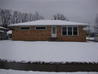 9595 Reichert Rd, Cleveland, OH 44130-6047