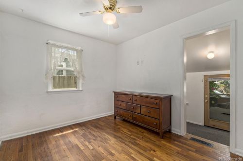 4419 Pearl St, Englewood CO 80113-5831 exterior