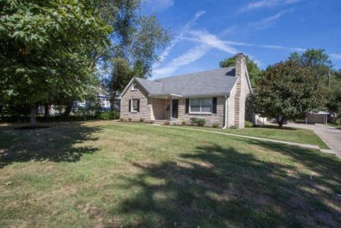1807 Herr Ln, Louisville, KY 40222-6547