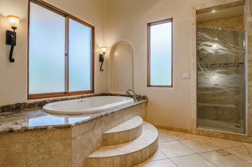 3833 67 Ave, Phoenix AZ 85033 exterior