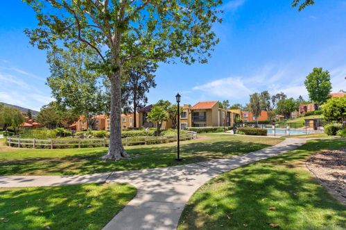 17199 Bernardo Dr, San Diego, CA 92127-1539