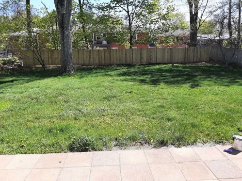 12 Field Ct, Poughkeepsie NY  12601-5209 exterior